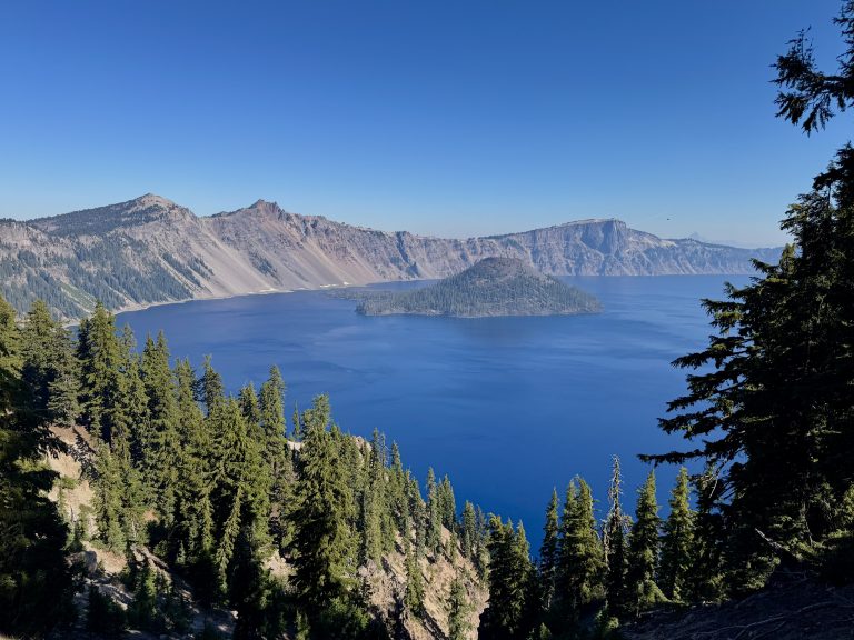 The Perfect 2-Day Crater Lake Itinerary (2026 Guide)
